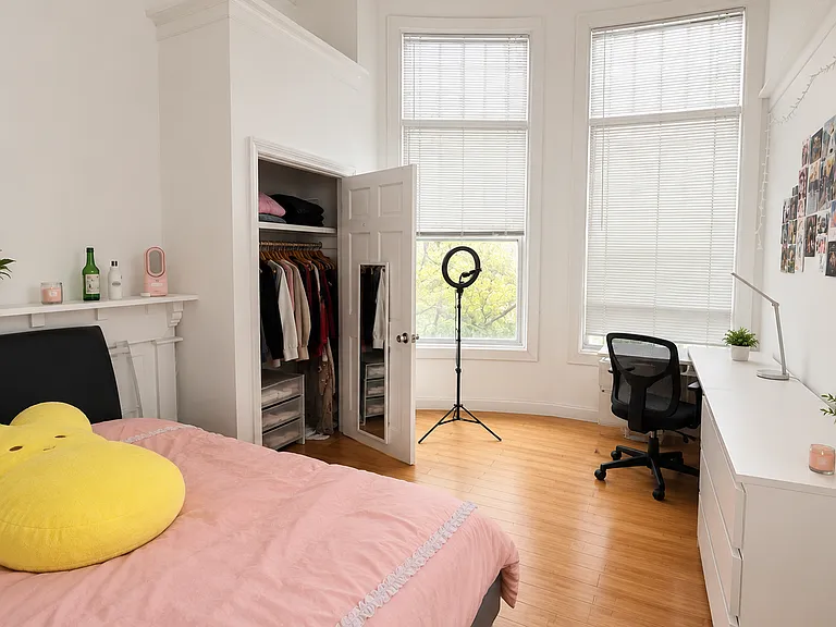 139 Washington St #205 — Photo 5