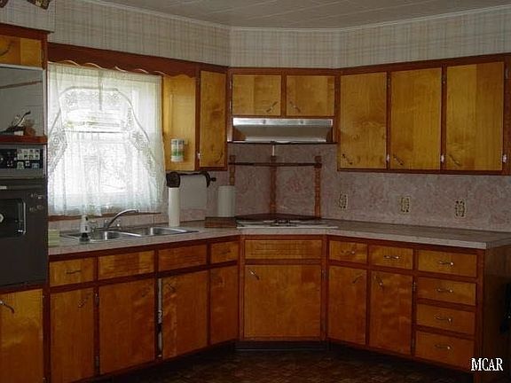5th image of 315 Eastwood Ct