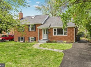 2622 N Lexington St, Arlington, VA 22207