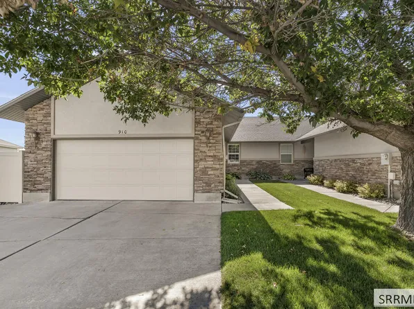910 S Von Elm Dr, Blackfoot, ID 83221