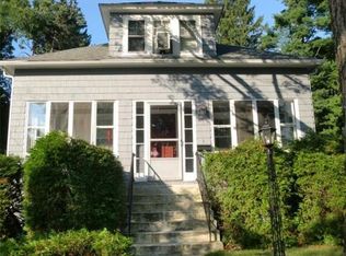 15 Arletta Ave, Worcester, MA 01602