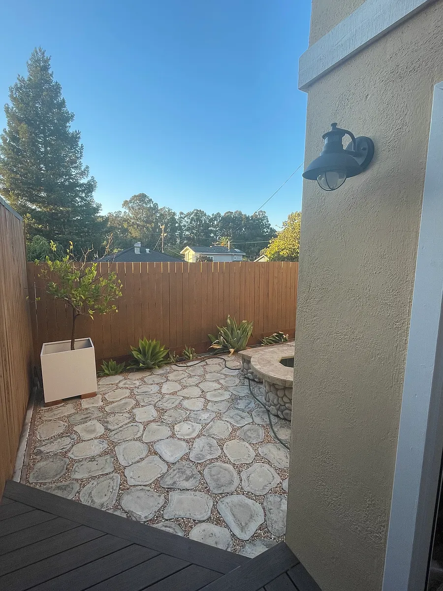 Downstairs: backyard - 1174 Ella St