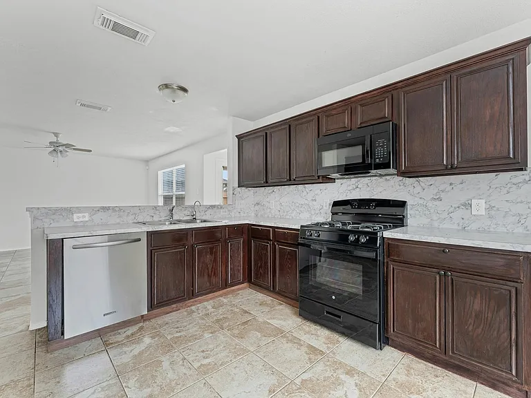 12251 Noco Dr #1 — Photo 16