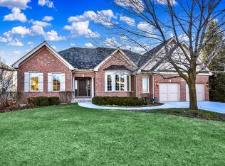 1030 Ridgeview Dr, Inverness, IL 60010