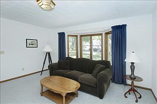 5th image of 540 N Marshall Ave