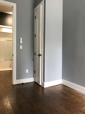 Rented by EXR | media 17