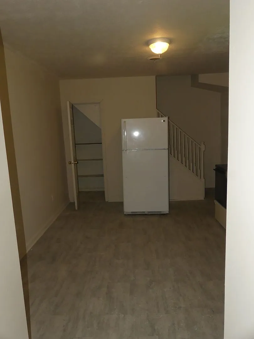 1643 Briarfield — Photo 2