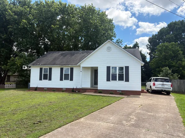 15 Planters Row, Jackson, TN 38305