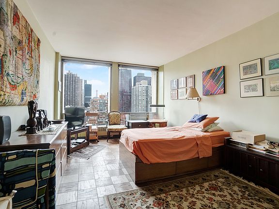 3rd image of 343 E 30th St APT 19A