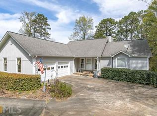 563 Charing Cross Dr, Marietta, GA 30066