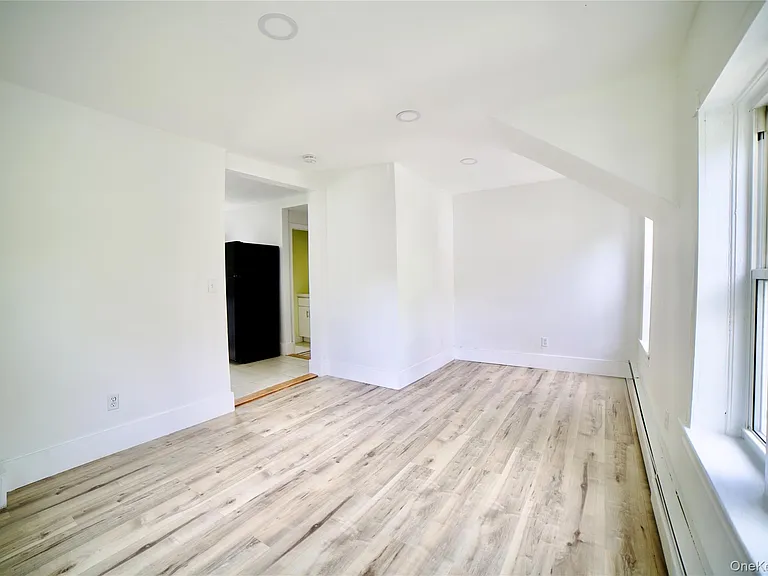 35 S Lawn Ave #3 — Photo 10