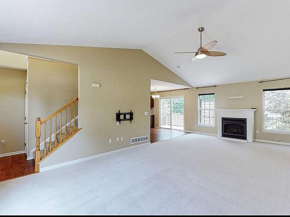 2nd image of 10162 Buckhorn Trl
