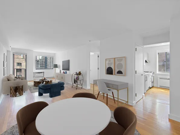 101 West 15th Street image 1 of 10