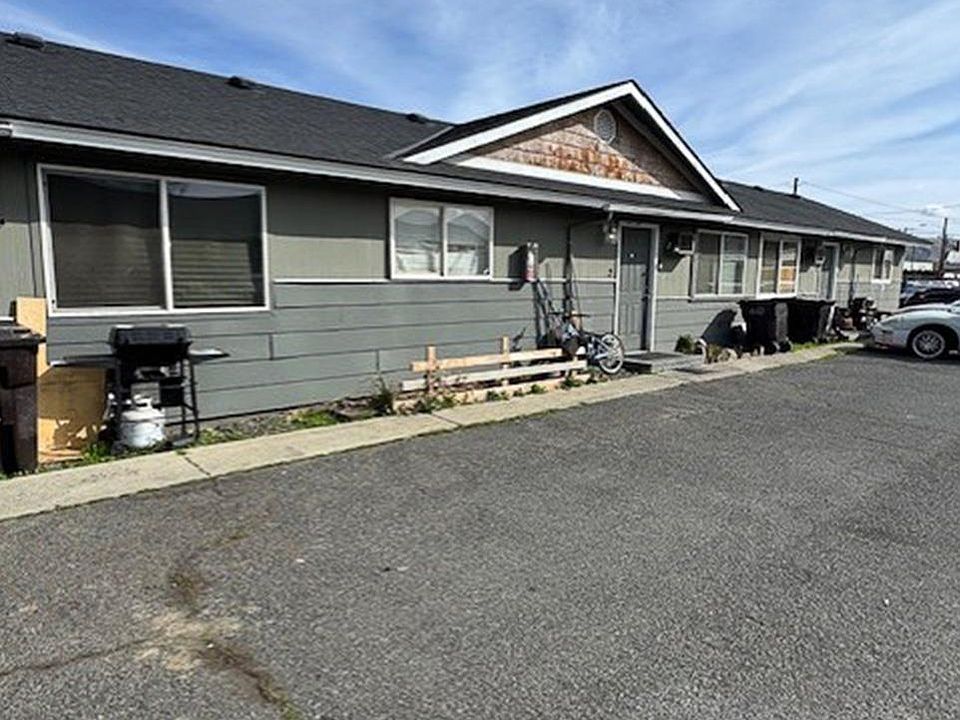 1st image of 301 W Perry St