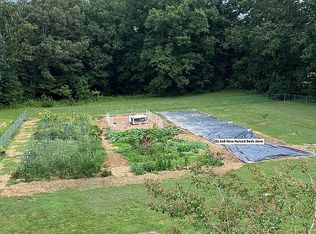 206 Henrietta Ln, Graysville, TN 37338