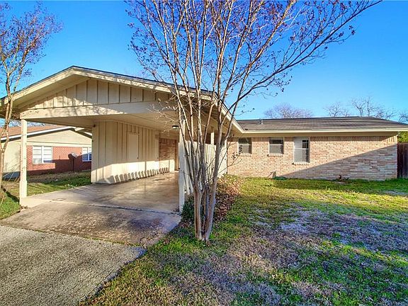 4th image of 5905 Mojave Dr