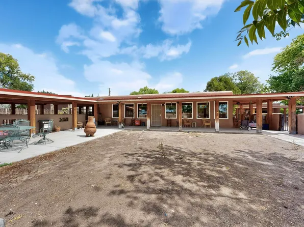 251 Sichler Rd SW, Los Lunas, NM 87031