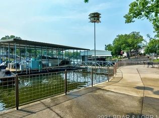 6213 Running Deer Rd, Osage Beach, MO 65065