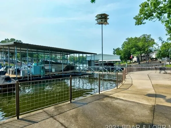 6213 Running Deer Rd, Osage Beach, MO 65065