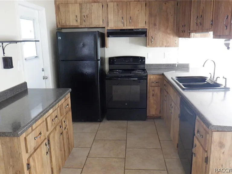 7234 Cherry Laurel Dr — Photo 12