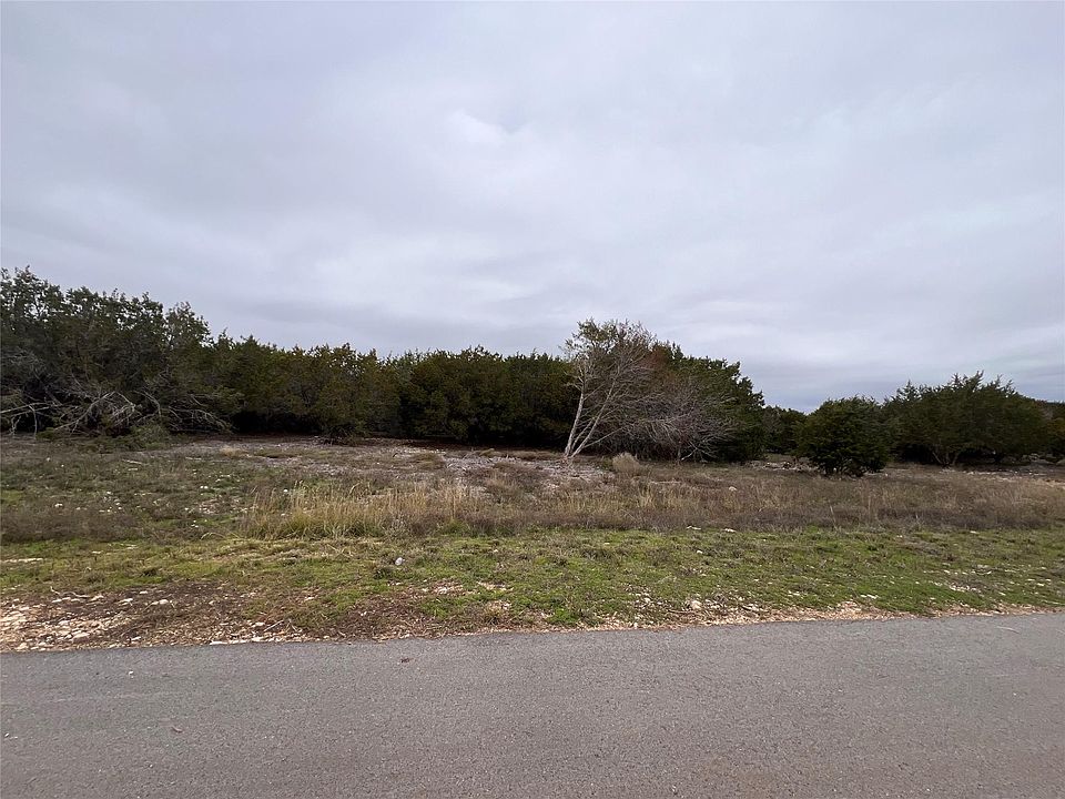 2nd image of 138 Ethan Ln