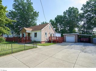 1041 Peerless Ave, Akron, OH 44320