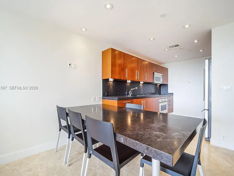 151 Crandon Blvd #439 — Photo 4