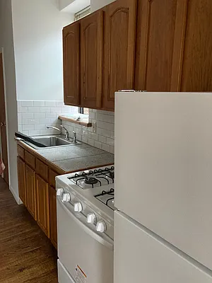 Rented by CC Managers INC | media 6