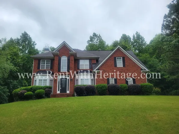 5555 Holly Springs Dr, Douglasville, GA 30135