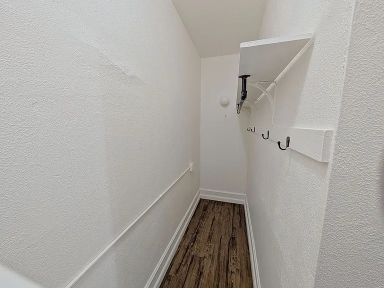 Morrison Street Apartments — Photo 12