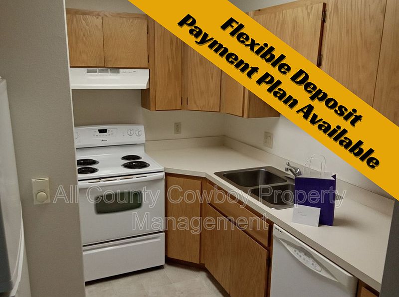 1st image of 1657 N 5th St APT 103