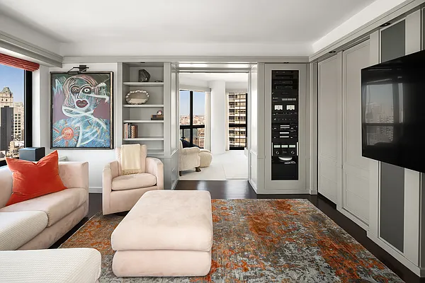 Rented by Modlin Group | media 8