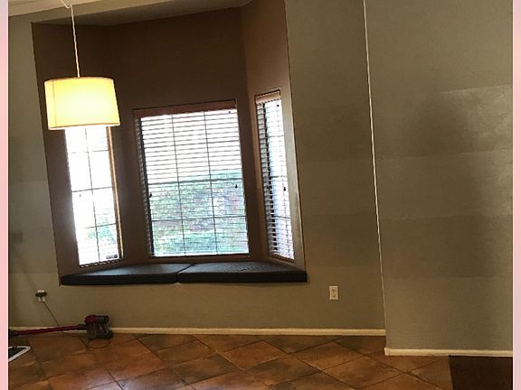 4th image of 16842 N 49th Way