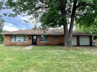 1320 NE Madison Ave, Peoria, IL