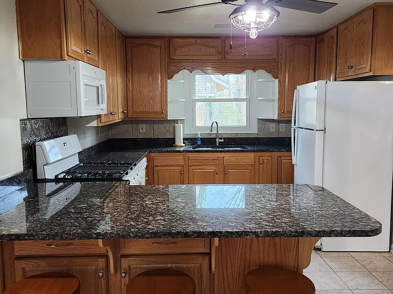 7 Bungalow Bay Blvd — Photo 9