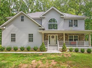 166 Horseneck Rd, Fairfield, NJ 07004