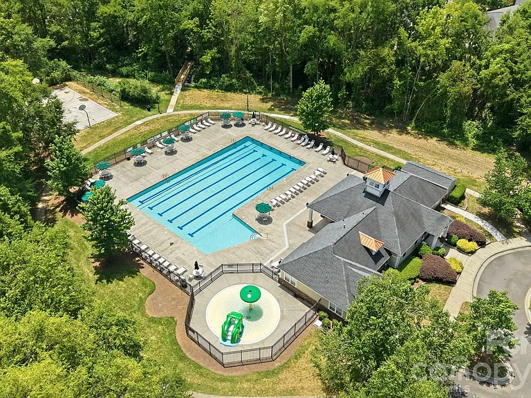 9501 Constitution Hall Dr — Photo 36