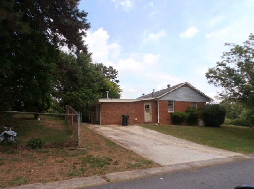 2nd image of 6301 Eagle Peak Dr