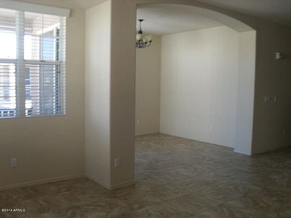 5th image of 3708 S Winter Ln Unit 101