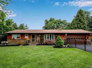 2319 Lower Mountain Rd, Ransomville, NY 14131