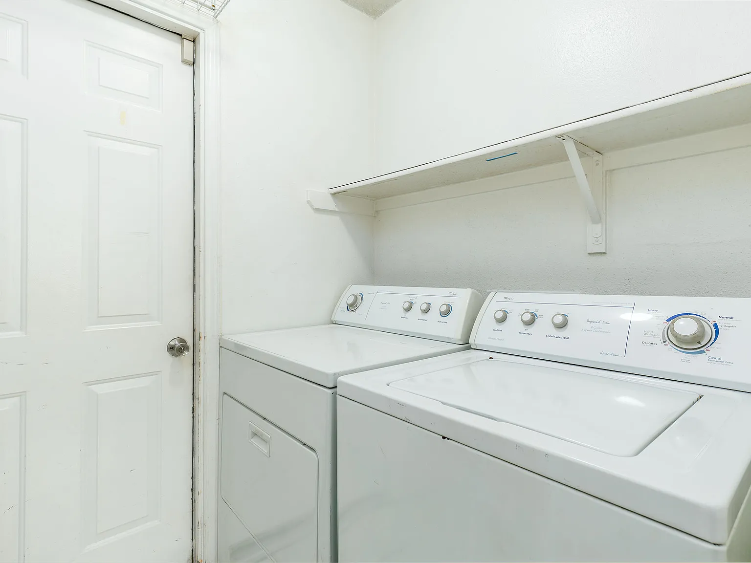 4 bed, 1684 sqft, $1,900 — Photo 3