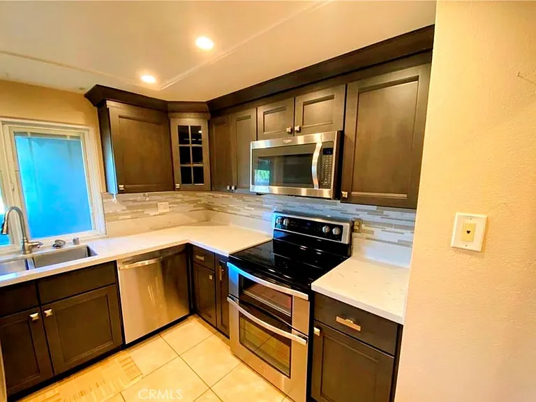 15920 Alta Vista Dr #F — Photo 9