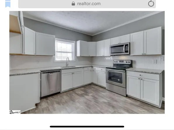 4 Kilgore St, Greenville, SC 29611