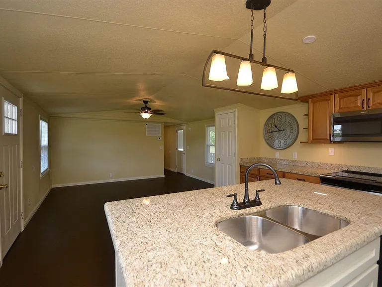 12652 Calvary Rd — Photo 7