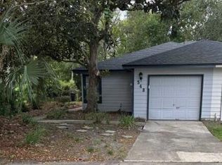 548 STAFFORDSHIRE Drive, Jacksonville, FL 32225