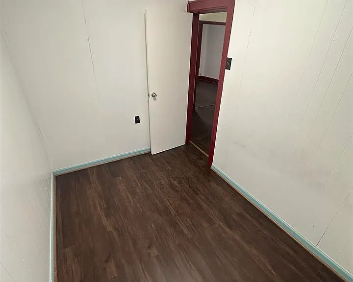 340 N 2nd St #2 — Photo 7