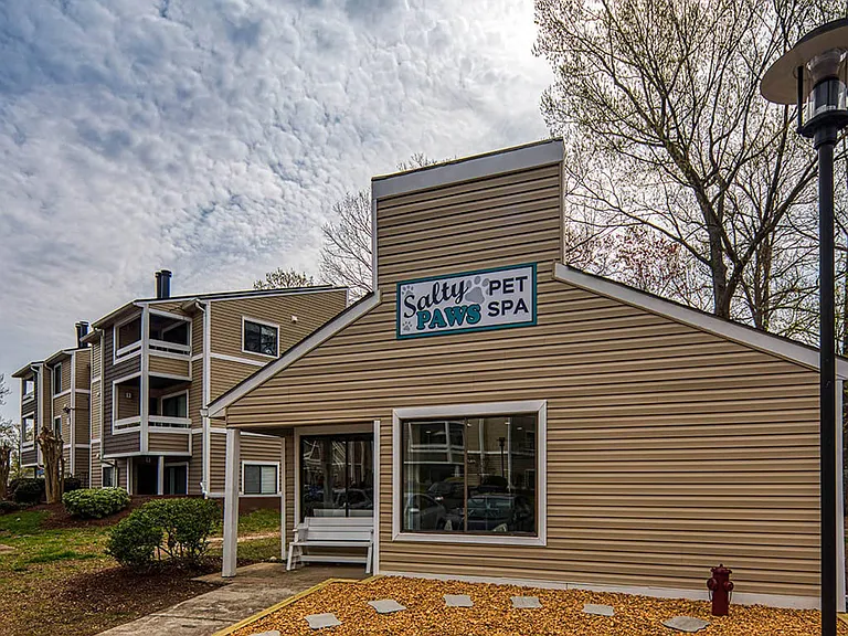 Salty Paws Pet Spa for residents