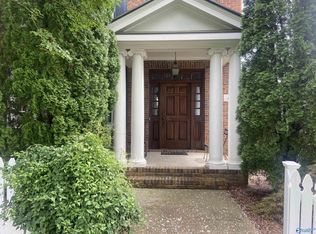 4 Ledges Main SE, Huntsville, AL 35802
