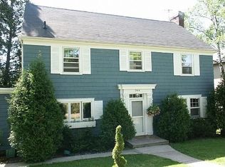 2414 E 2nd St, Duluth, MN 55812