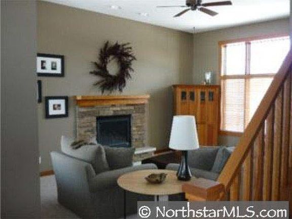 5th image of 15779 Fairoaks Avenue